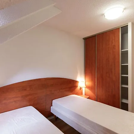 Duplex Cosy 7 Pers. Avec Piscine, Parking, A 400m Des Pistes - - Fr-1-404-248